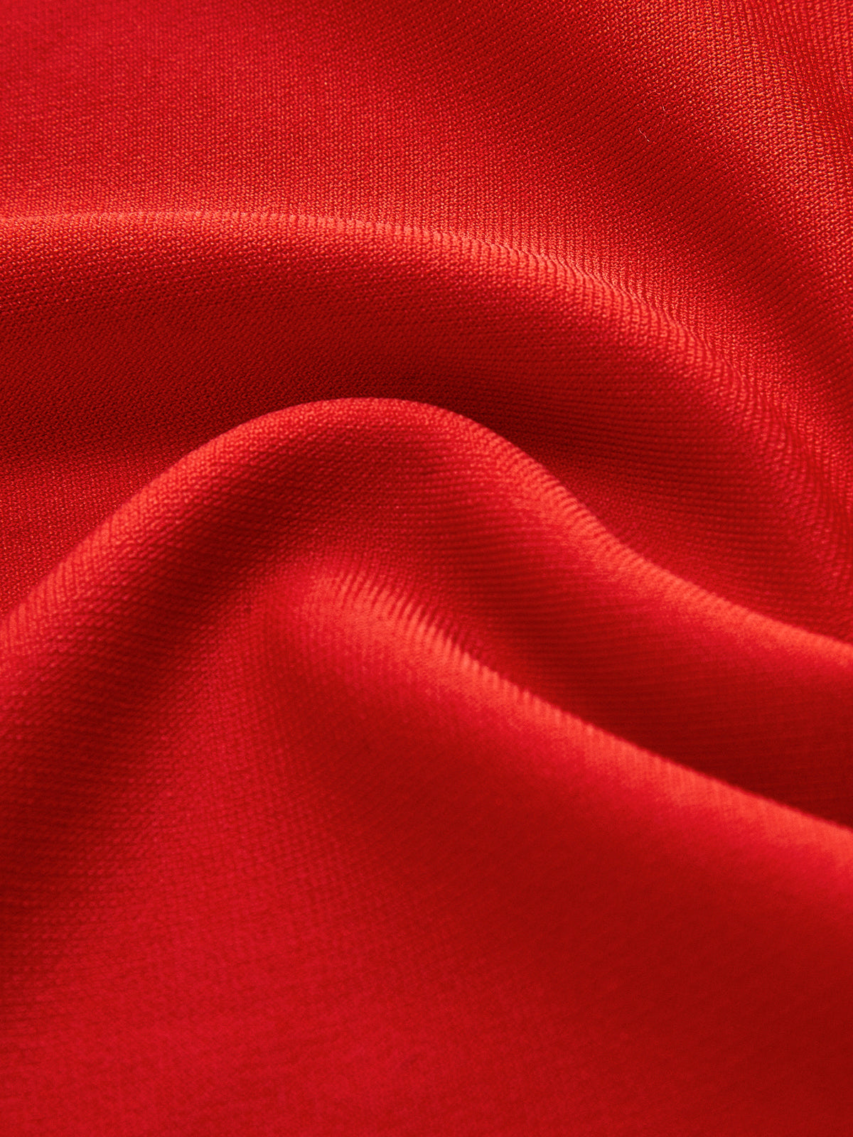 Elegantes Maxikleid | Schulterdetail | Figurbetonte Silhouette