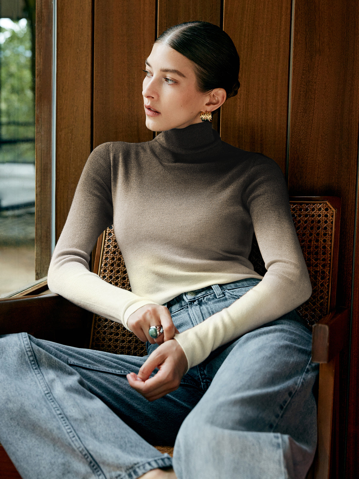 Ombre-Rollkragenpullover | Farbverlauf & Figurbetonte Passform | Modern & Elegant