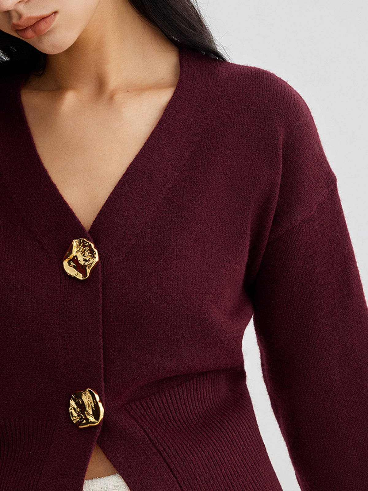 Strick-Cardigan mit Statement-Knöpfen | V-Ausschnitt | Eleganter Schnitt