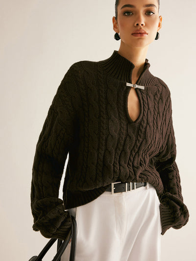 Kabelstrick-Pullover | Keyhole-Detail & Metallverschluss | Modern & Elegant