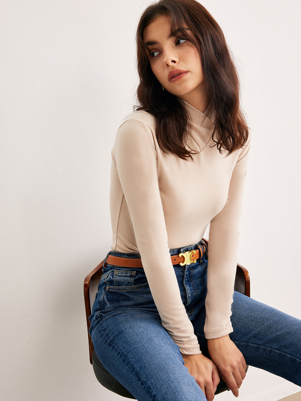 Elegantes Langarm-Top | Hoher Kragen | Minimalistische Raffinesse