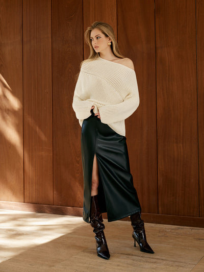 Überdimensioniert-Strickpullover | Asymmetrischer Ausschnitt | Lässige Eleganz