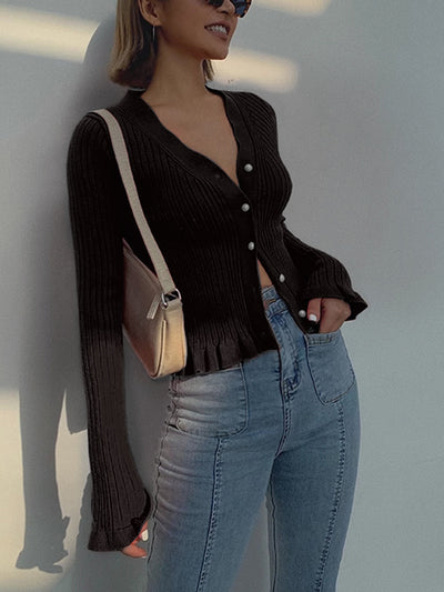 Gerippter Strick-Cardigan | V-Ausschnitt | Feminine Passform