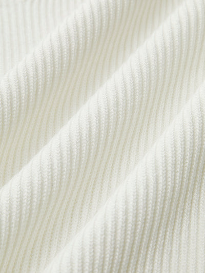Schulterfreier Strickpullover | Figurnaher Schnitt | Elegante Raffinesse