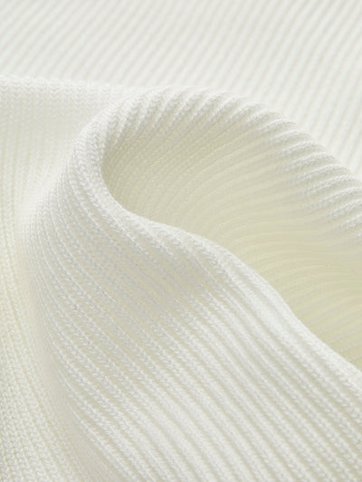 Schulterfreier Strickpullover | Figurnaher Schnitt | Elegante Raffinesse