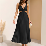 Vania - Elegantes und fließendes Damenkleid in Schwarz