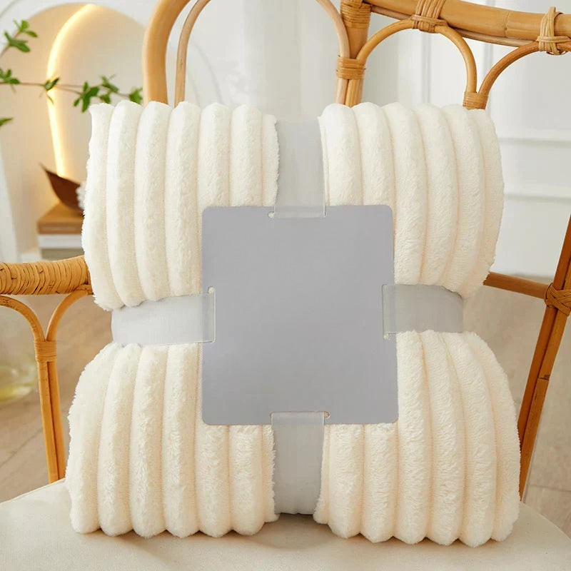 Breit gestreifte Flanell-Fleecedecke – warm für Herbst und Winter, ideal als Bettdecke oder Kuscheldecke