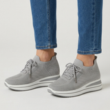 Carol | Moderne Damen-Sneaker mit weichem Laufgefühl in Grau