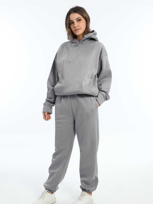 Damen Sportbekleidung Set - Kapuzen-Sweatshirt und Sporthosen für Freizeit und Fitness