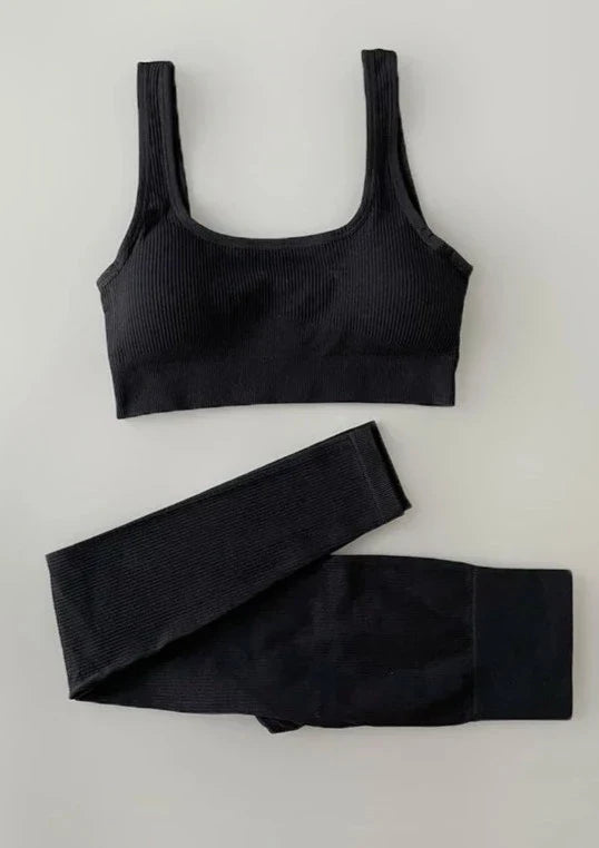 Nahtloses Sport-Set | Geripptes Oberteil & High-Waist-Leggings | Schlanke Passform