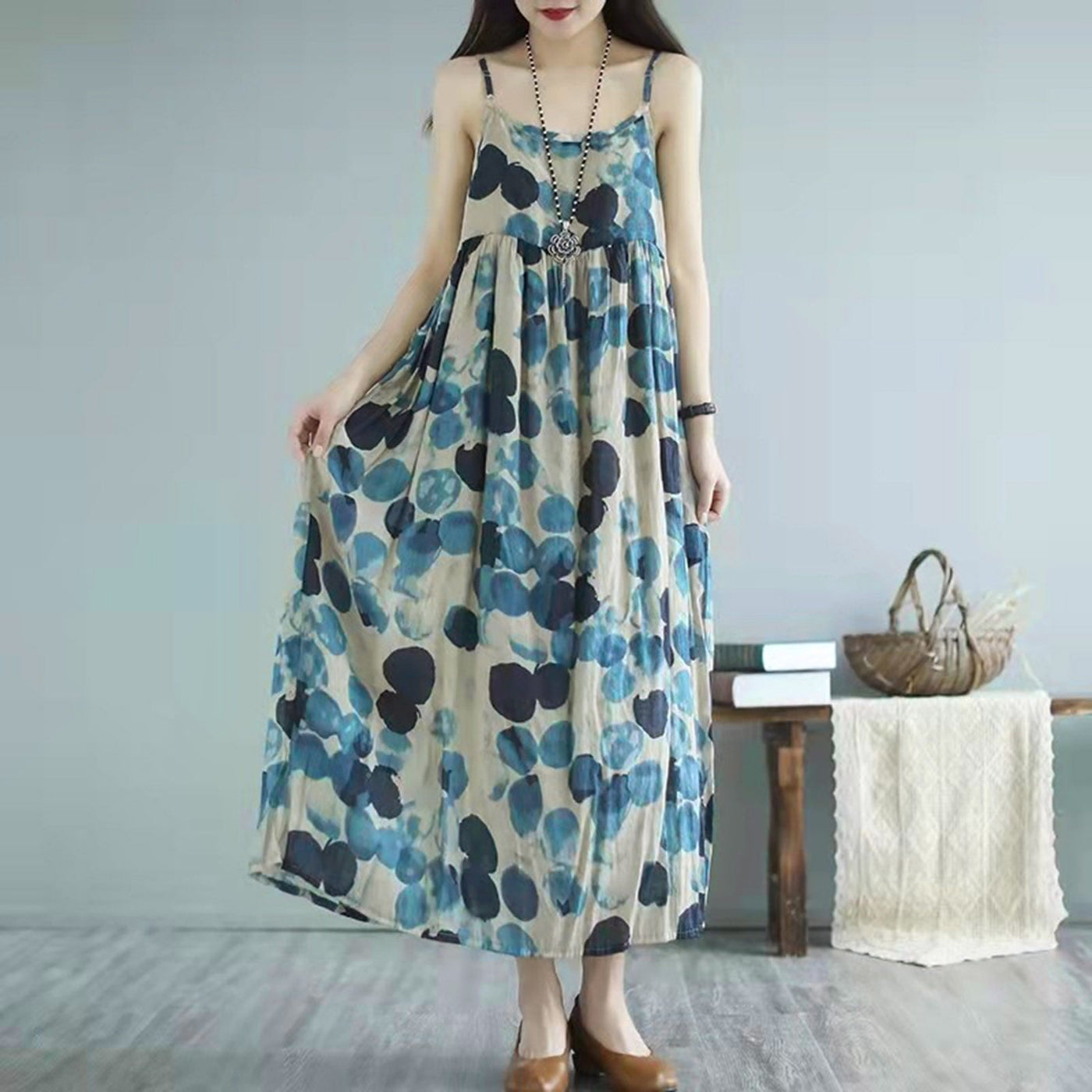 Avelena | Polka Dot A-Linie Slipdress