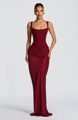 Figurbetontes Damenkleid mit rückenfreiem Schnitt | Langes Abendkleid in Burgunder
