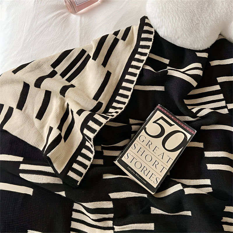 CozyNest Luxus-Wurfdecke