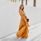 Kareem - Lässiges Maxikleid mit Taillengürtel in Gelb