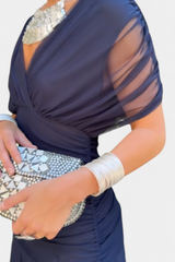 Iselina | Elegantes langes Damenkleid mit V-Ausschnitt in Blau