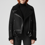 Klassische Lammfell-Inspirierte Jacke - Sophie in Schwarz