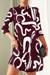 Kleid Mit Lockerem Schnitt Und Muster - Letizia in Weinrot