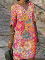 Kleid mit Blumendruck und V-Ausschnitt | Damen Frühlingskleid in Rosa