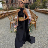 Langes Drapiertes Damenkleid | Elegantes Abendkleid mit Einem Träger in Schwarz