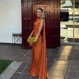 Langes Drapiertes Damenkleid | Elegantes Abendkleid mit Einem Träger in Orange