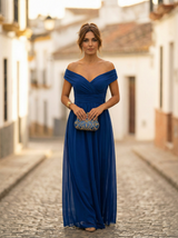 Löwe | Elegantes langes Damenkleid mit V-Ausschnitt in Blau
