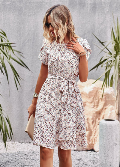 Sommerkleid mit Bindegürtel | Romantischer Look | Verspieltes Design