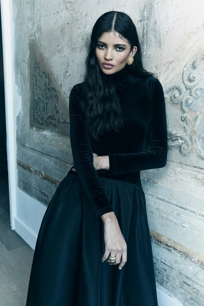 Elegantes Midikleid | Samt-Oberteil & Taftrock | Klassische Raffinesse