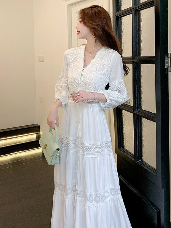 Esmeralda | Romantisches Maxikleid mit edler Spitzenverarbeitung