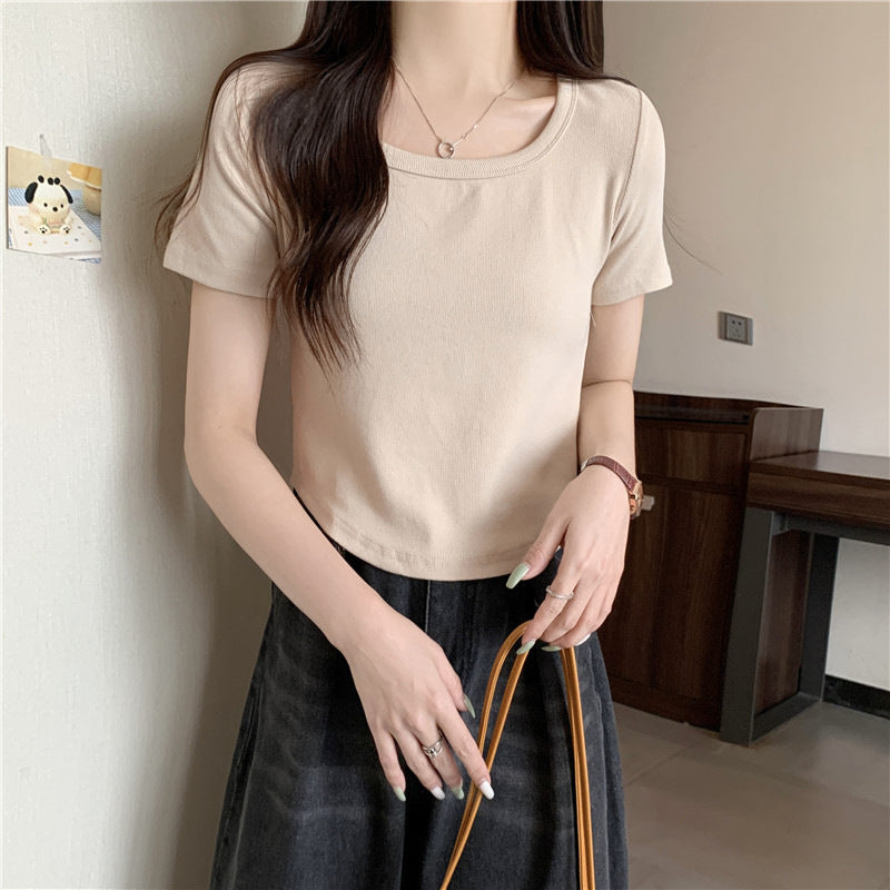 Femme Rippiertes Kurzes T-Shirt Heidi-Mode