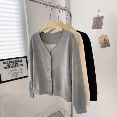 Femme Weicher Strickknopf-Oben Cardi Pullover Heidi-Mode