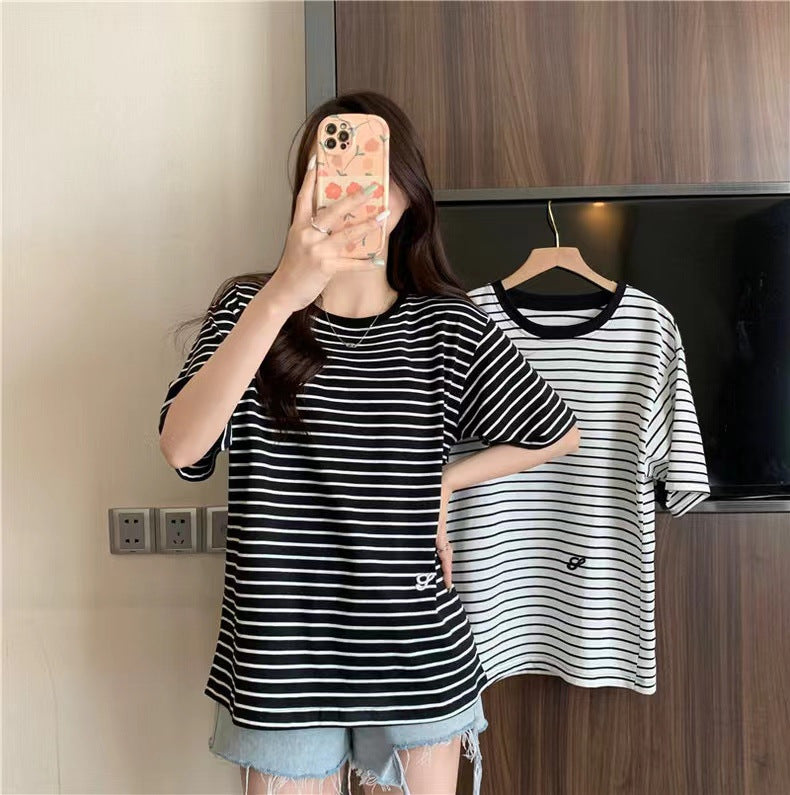 Femme Entspanntes Passform Gestreiftes T-Shirt Heidi-Mode