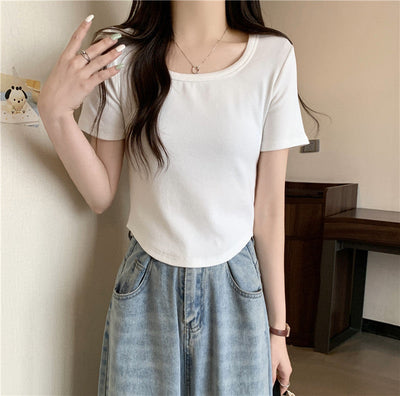 Femme Rippiertes Kurzes T-Shirt Heidi-Mode