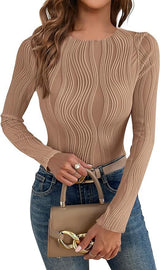 Damen nan figurbetontes Rippstrick-Longsleeve mit Wellendetail und Rundhalsausschnitt Drune in Khaki