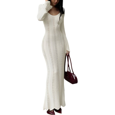 Zaria - Elegantes Strickkleid mit breiten Ärmeln