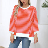 Damen nan oversized gestreifter Sweatshirtpullover mit kontrastsaum, überschnittener Schulter und seitlichen Schlitzen Drune in Ganzrot gestreift