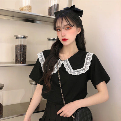 Femme Spitzenbesetzter Kragen T-Shirt Heidi-Mode