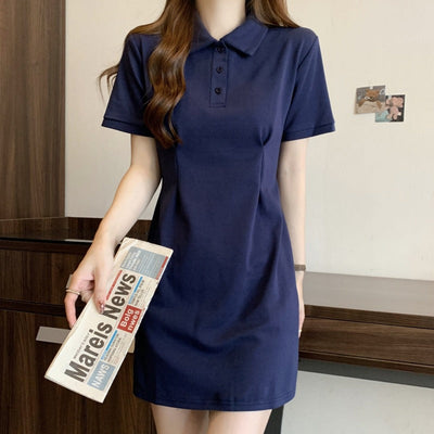 Femme Polo Kleid mit klassischen Knopfdetails Heidi-Mode