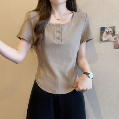 Damen gestreifter Kurzarm-Henley-Top mit Knopfdetails Heidi-Mode