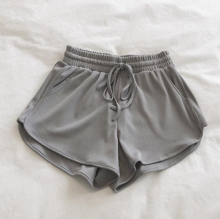 Femme Hochtaillierte Ripp-Lounge-Shorts Heidi-Mode