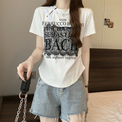 Femme Spitzen-Detail Grafik T-Shirt Heidi-Mode