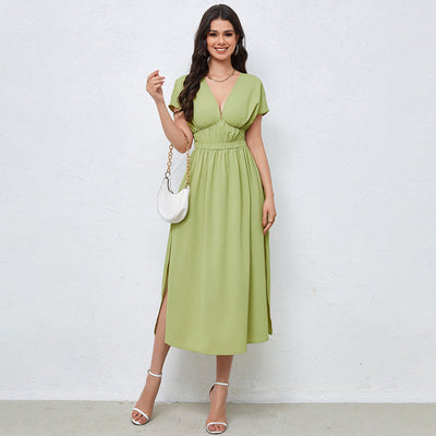 Kaila - Elegantes V-Ausschnitt Sommerkleid mit hohem Schlitz