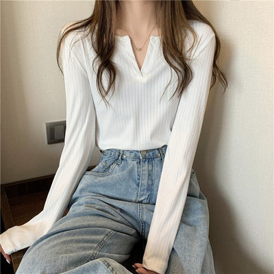 Femme Ripp Longsleeve V-Ausschnitt Top mit eleganten Falten Heidi-Mode