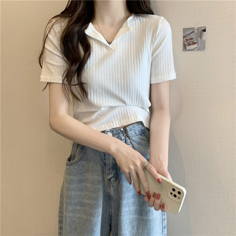 Femme Ripp Kurzarm Knopf-Oberteil Heidi-Mode