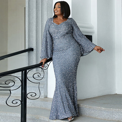 Glitzerndes Abendkleid | Figurbetonter Schnitt | Elegante Glockenärmel