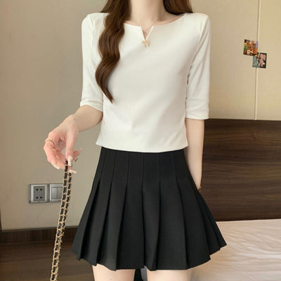 Femme Modern V-Ausschnitt Ikonisches T-Shirt Heidi-Mode