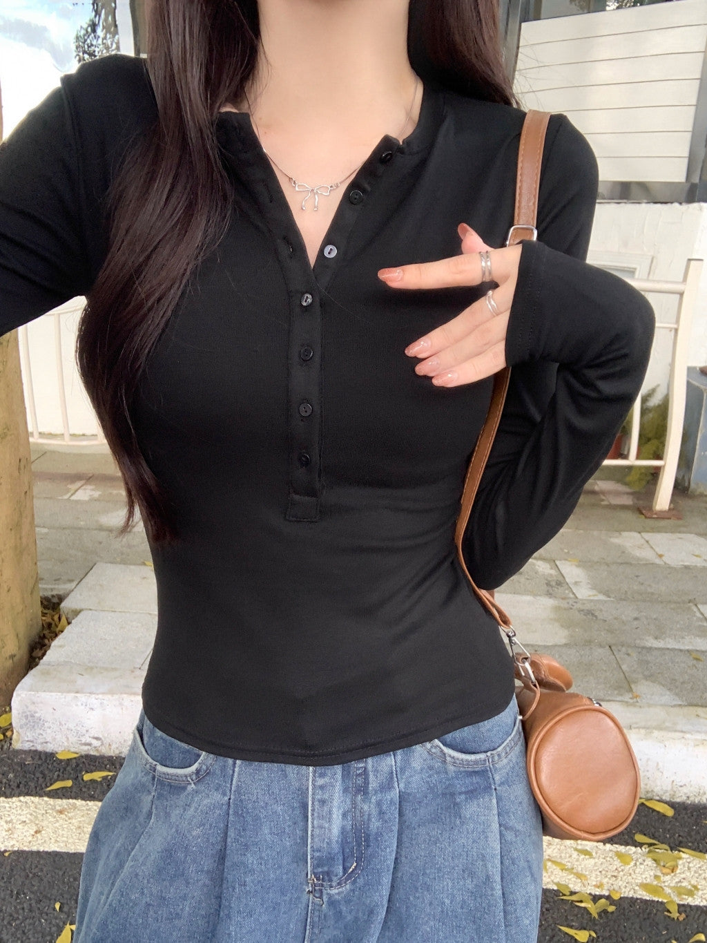 Femme Langarm-Henley-Top mit elegantem Knopfdetail Heidi-Mode