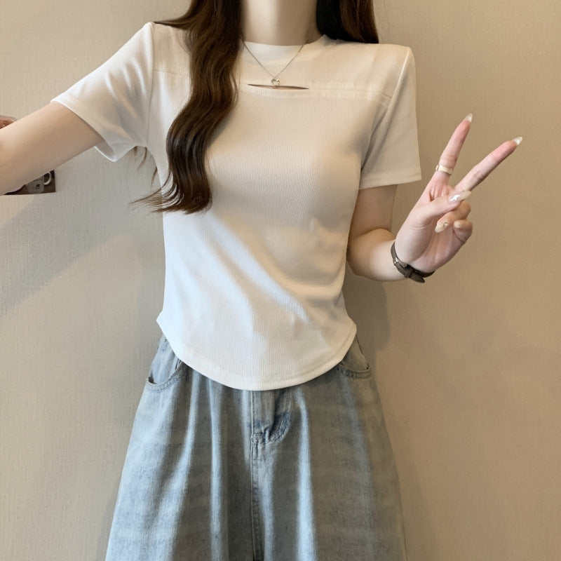 Femme Kurzarm-Ripp-T-Shirt mit stilvollem Ausschnitt-Detail Heidi-Mode