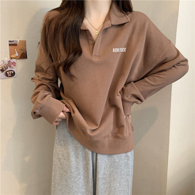 Damen Oversized Polo Stil Sweatshirt mit gesticktem Detail Heidi-Mode