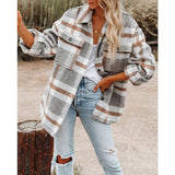 Damen nan karierte Overshirtjacke mit Brusttaschen und lockerer Passform Drune in Khaki