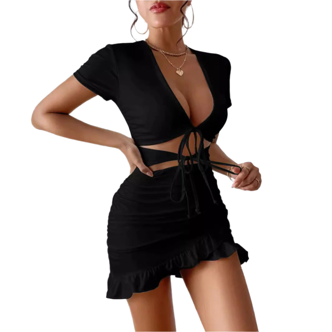 Queila - Innovative Minikleid mit Schnürung und Volantdesign